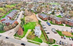 33420 Utica Road, Fraser, MI 48026