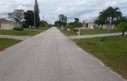 2518 NE 7th Avenue, Cape Coral, FL 33909