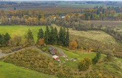 1824 NE WATERFRONT St, Newberg, OR 97132