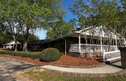 4043 County Road 110, SHUBUTA, MS 39360