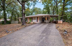 2 Lawrence Drive, Little Rock, AR 72205