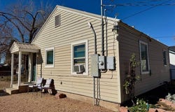 509 SW 5th St, Seminole, TX 79360