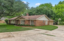 2302 Brownlee Road, Bossier City, LA 71111