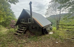 174 Doty Road, Roan Mountain, TN 37687