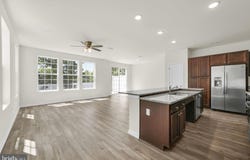 228 PARK LN, DUNELLEN, NJ 08812