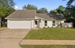 7405 Whispering Winds Dr, Austin, TX 78745