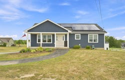 879 Blackstream Road, Hermon, ME 04401