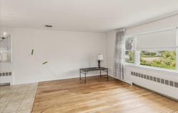 17 Duryea Place, Lynbrook, NY 11563