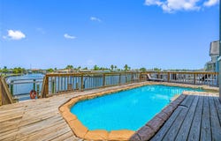 861 SYMPHONY ISLES Boulevard, APOLLO BEACH, FL 33572