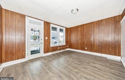 422-422 1/2 MCDOWELL Avenue, HAGERSTOWN, MD 21740