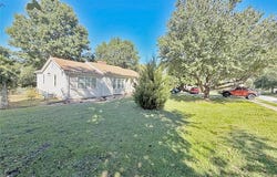 3690 S Crysler Avenue, Independence, MO 64055