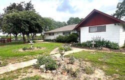3798 Johnston Road, Wallis, TX 77485