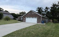 407 Dogwood Trails Loop, Carl Junction, MO 64834