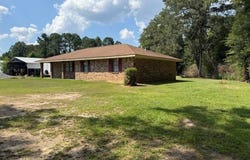 388 Ozona Rd, Picayune, MS 39466