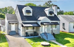 106 Layne Avenue, Nitro, WV 25143