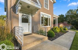 2636 S Main Street, Burlington, IA 52601