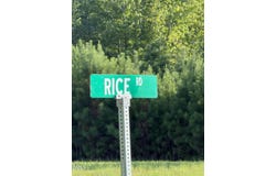 1 Rice Road, Zebulon, NC 27597