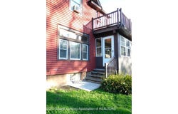 517 Moores River Drive, Lansing, MI 48910