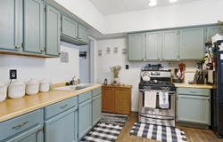852 Frederick St, Oshkosh, WI 54901