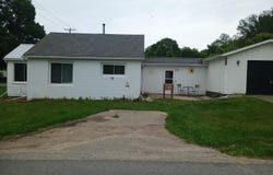502 E Forest Street, Edmore, MI 48829