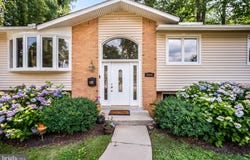8926 CROMWELL Drive, SPRINGFIELD, VA 22151