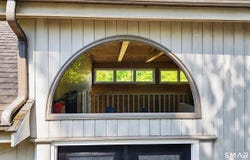 8 Mountain Trail, East Hampton, CT 06424