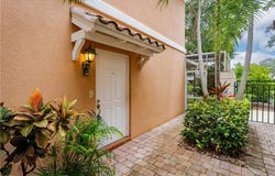 5353 Cove Cir, NAPLES, FL 34119