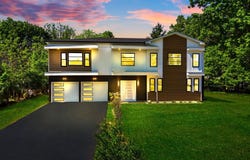 3 Tyne Court, South Brunswick, NJ 08824