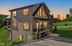 2872 Sequoia Rd, Pigeon Forge, TN 37863