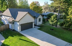 1431 Sumter Avenue N, Golden Valley, MN 55427