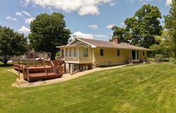 11285 Chesterville, Moores Hill, IN 47032