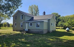9912 Kinneville Road, Eaton Rapids, MI 48827