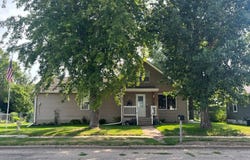 306 W 4th Avenue, Mobridge, SD 57601