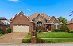 128 Kingston Drive, Georgetown, KY 40324