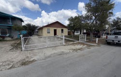 408 E Bowie, Del Rio, TX 78840