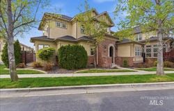 369 E Wexford Lane, Eagle, ID 83616