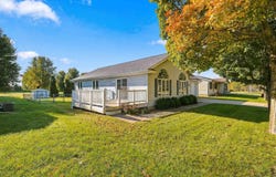 424 Amber Lane, Elk Run Heights, IA 50707