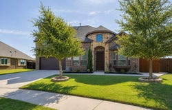 4604 Brookside Drive, Denton, TX 76226