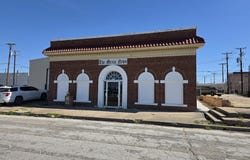 214 N Railroad Street, Mexia, TX 76667