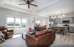 709 Pointer Circle, Center Point, IA 52213