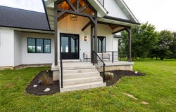 14743 Lawrence 1195, Aurora, MO 65605