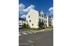 301 Discovery Road, Brick, NJ 08723