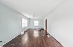 935 Spring Street, Grinnell, IA 50112