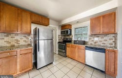 9 CORDREY RD, NEWARK, DE 19713