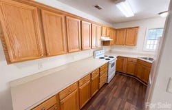 9514 Littleleaf Drive, Charlotte, NC 28215