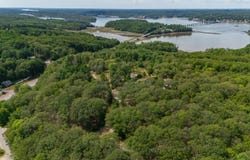 61B Bay View Trail, Edgecomb, ME 04556