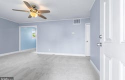 14 APPLE Lane, ELKTON, MD 21921