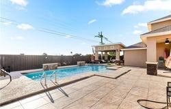 219 S Oaxaca Street, Alton, TX 78573