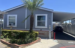 101 Crown Lane, Santa Ana, CA 92704