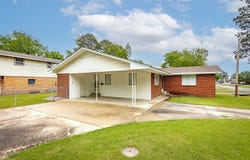 1001 E Homan, England, AR 72046